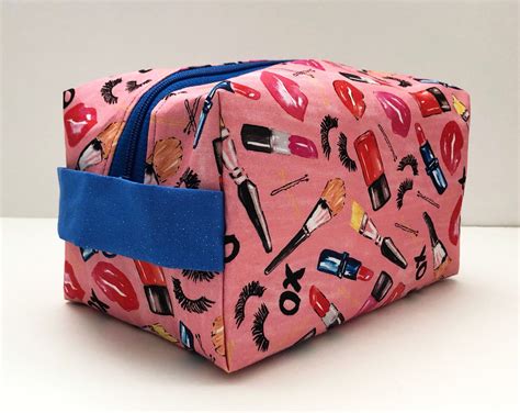 cute aesthetic makeup bag|best makeup bags for home storage.